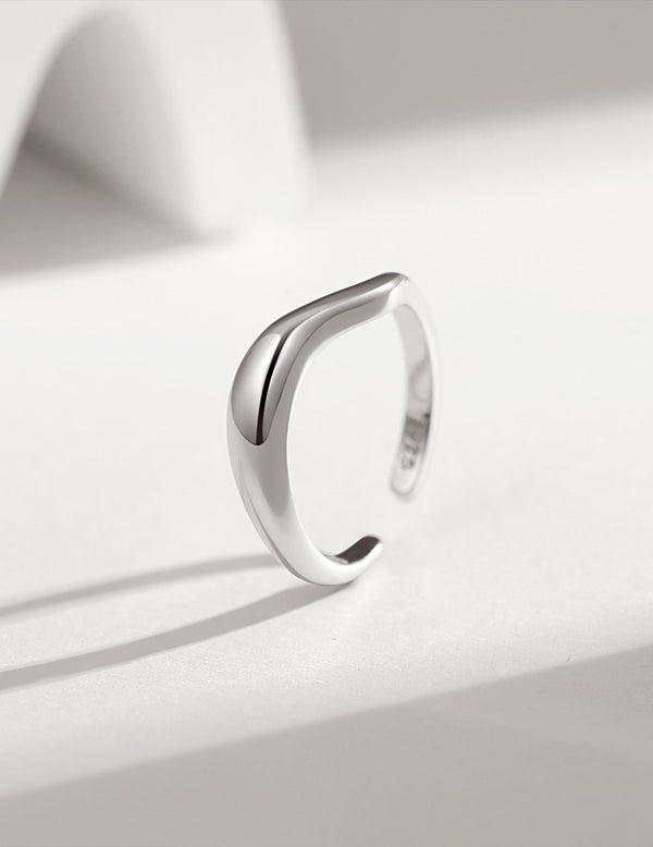 VG-Sterling Silver Ring - Minimalist Elegance